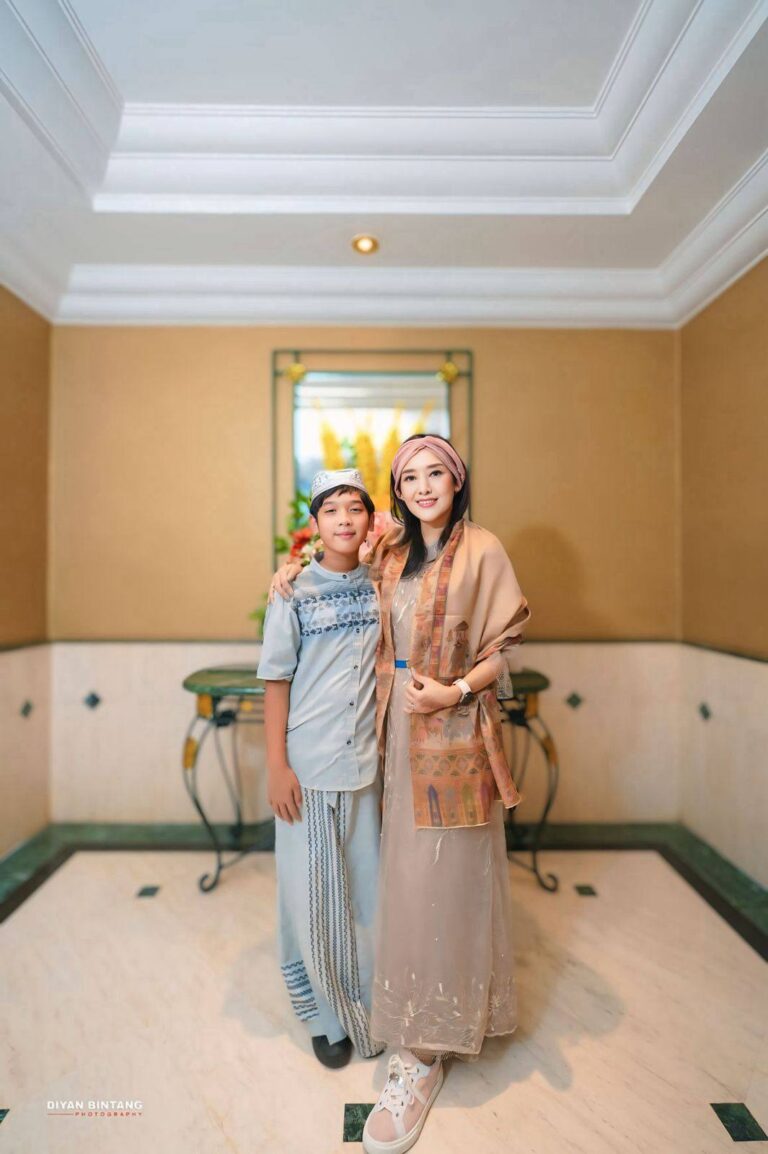 Indah Purnamasari dan Davin. (ist)