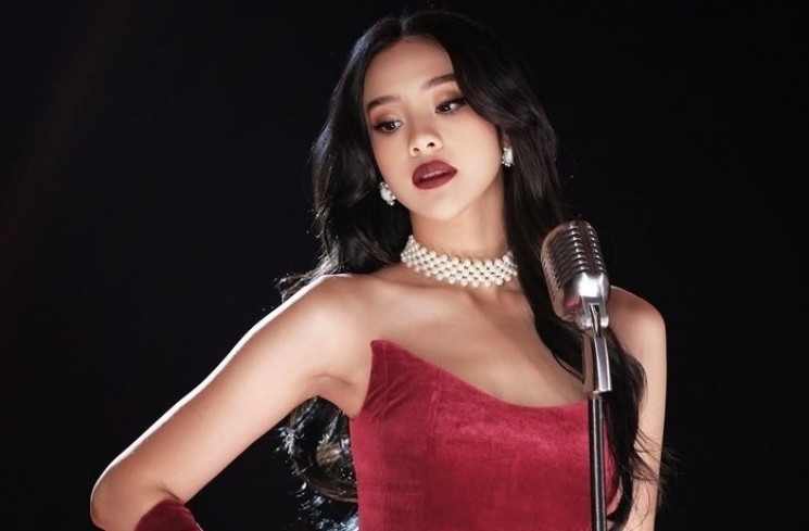 Anya Geraldine. (ist)