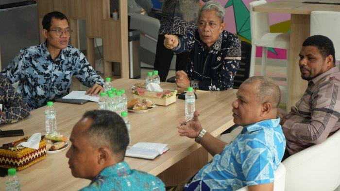 Teks Foto : Wamensos, Agus Jabo Priyono dan lainnya. (ist)