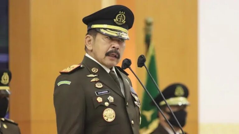 ST Burhanuddin Tetap Berkantor Seperti Biasa, Meski Ada Isu Pergantian Jaksa