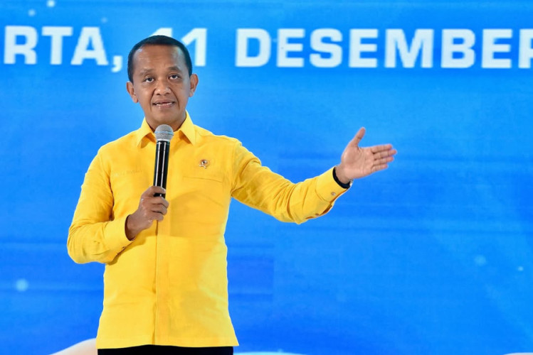 Ketum Golkar Bahlil Lahadalia Mengumumkan akan Maju Sebagai Caleg dari Papua