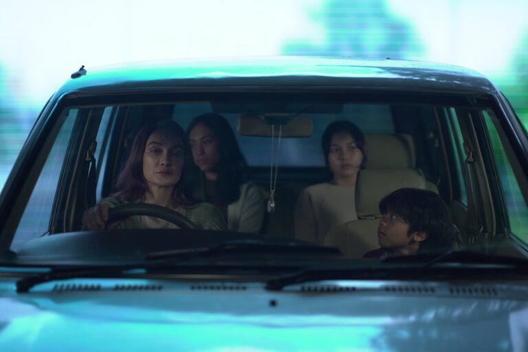 Shareefa Daanish dan Luna Maya Bintangi Film 'Jalan Pulang'. (ist)