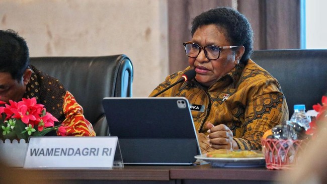 Teks Foto: Wamendagri, Ribka Haluk. (ist)