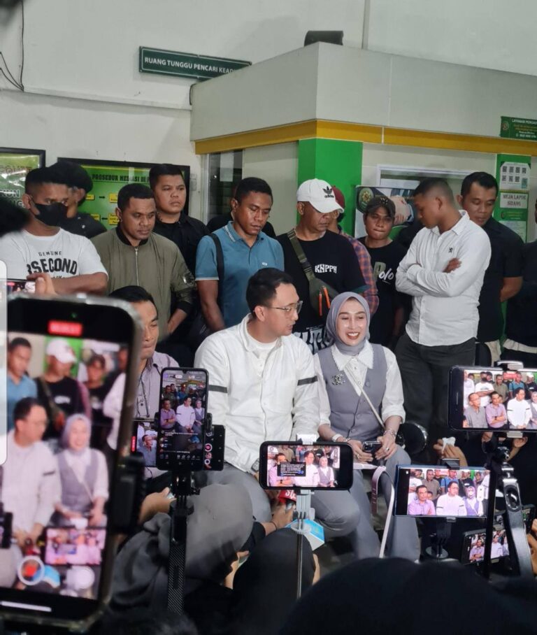 Teks Foto: Dokter Reza Gladys. (ist)