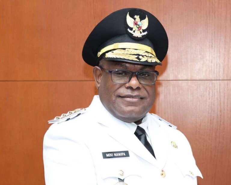 Gubernur Papua Tengah, Meki Nawipa