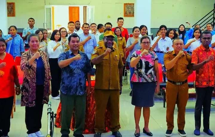 Teks Foto: Pemprov Papua Tengah Menggelar Perlombaan Paduan Suara Tingkat SMA, SMK, dan Mahasiswa. (ist)