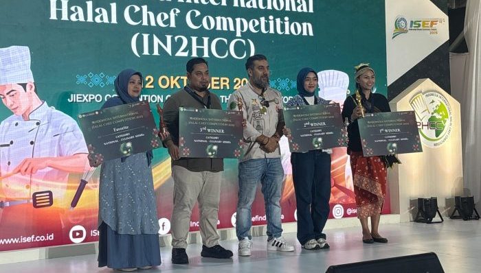 Teks Foto: Pemenang kompetisi di ISEF 2025. (ist)