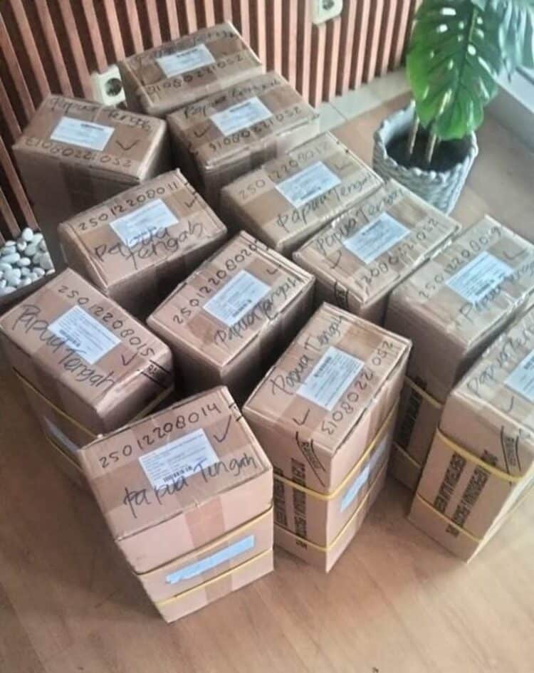 Teks Foto: Ilustrasi 24 ribu blangko e-KTP. (ist)