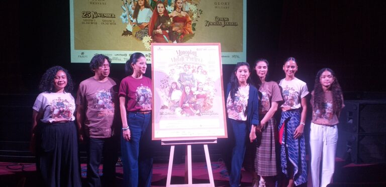 Teks Foto: Marcella Zalianty, Maudy Koesnaedi dan lain sebagainya. (ist)