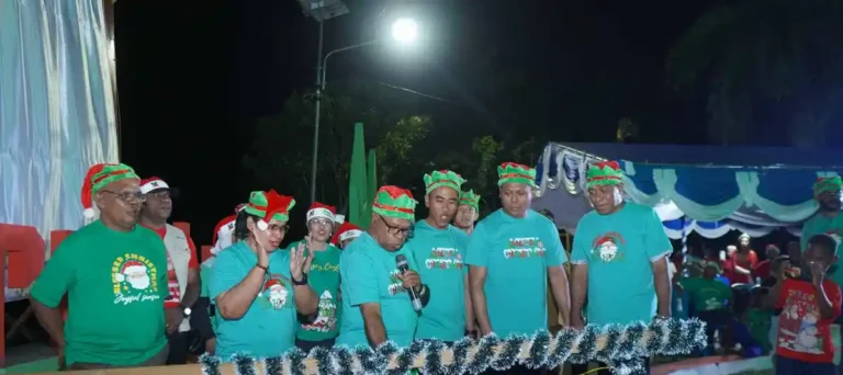 Teks Foto : Wakil Bupati Sorong Selatan, Yohan Bodory bersama Bupati dan Forkopimda. (ist)