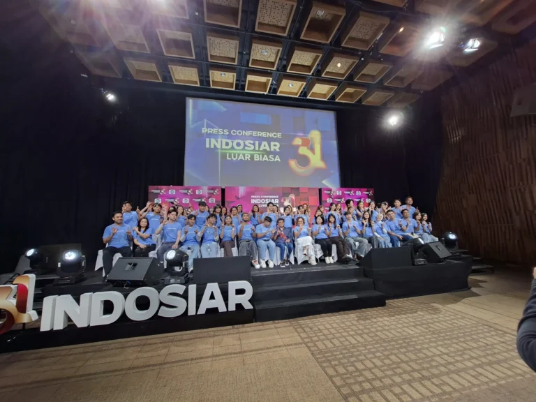 Teks Foto: Para artis pengisi HUT Indosiar ke-31 Tahun. (ist)