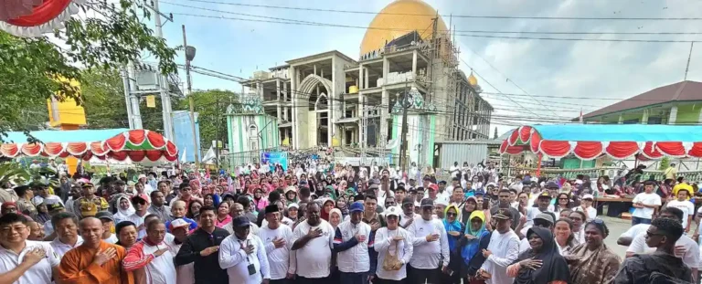 Teks Foto: Menteri Agama, Prof KH Nasaruddin Umar dan lainnya. (ist)