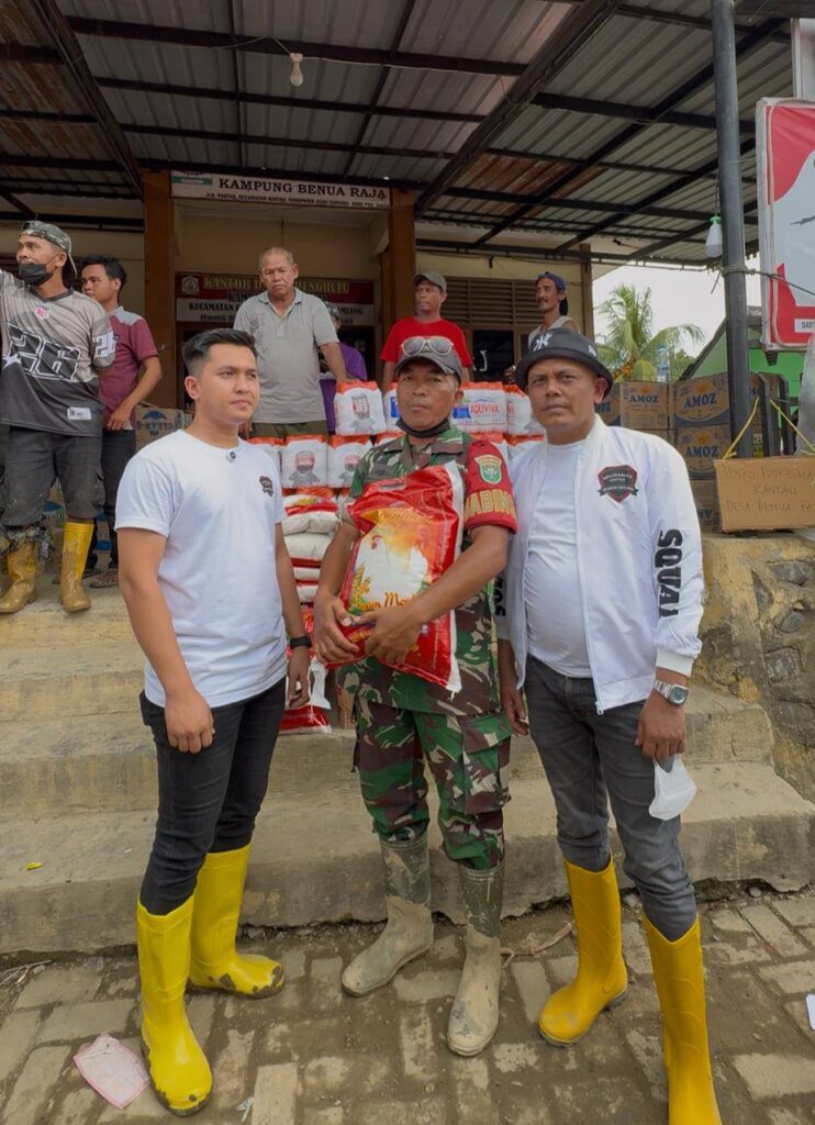 Tim Solidarity Squad Aceh Salurkan Bantuan Bencana Alam. (ist)