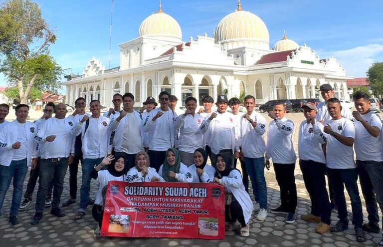 Tim Solidarity Squad Aceh Salurkan Bantuan Bencana Alam. (ist)