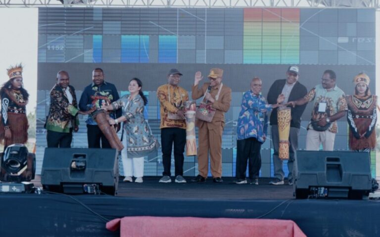Teks Foto: AWP dan Pemrov Papua Tengah Gelar Festival Media se-Tanah Papua. (ist)