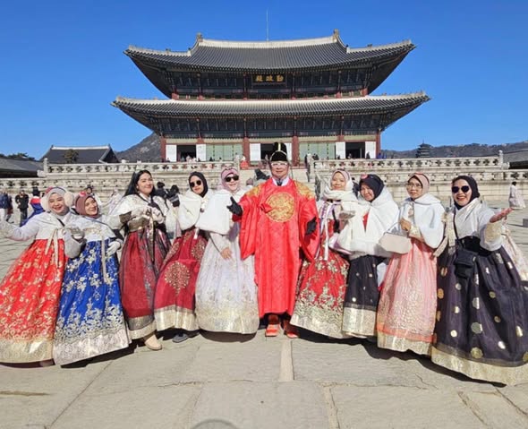 Teks Foto: KBM App Goes Korea. (ist)