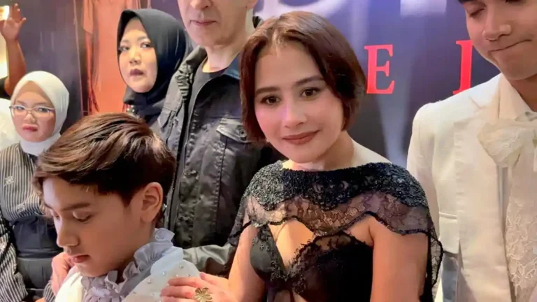 Teks Foto: Prilly Latuconsina dan lainnya. (ist)