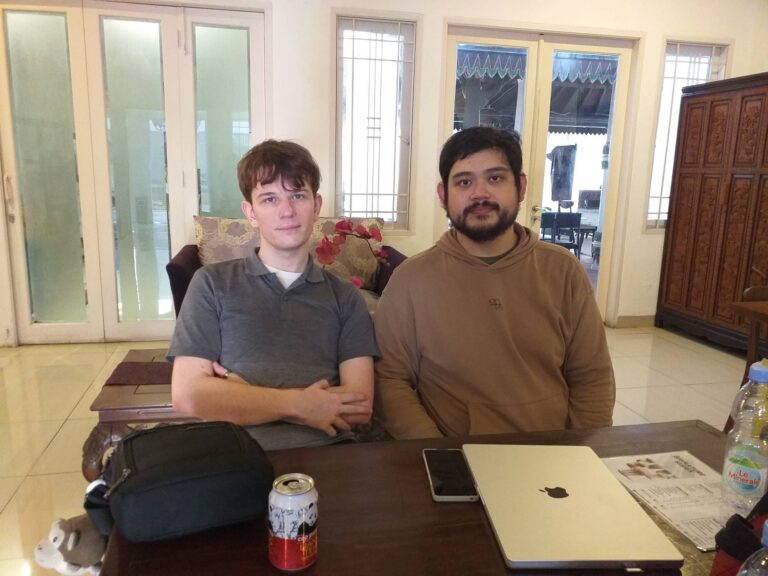 Teks Foto: Aldy Riva dan Alexander Nicholi. (mia)