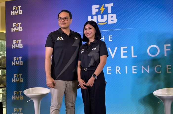 Teks Foto: Richardo Andhika dan Diza Anindita di FIT HUB Kemang. (ist)