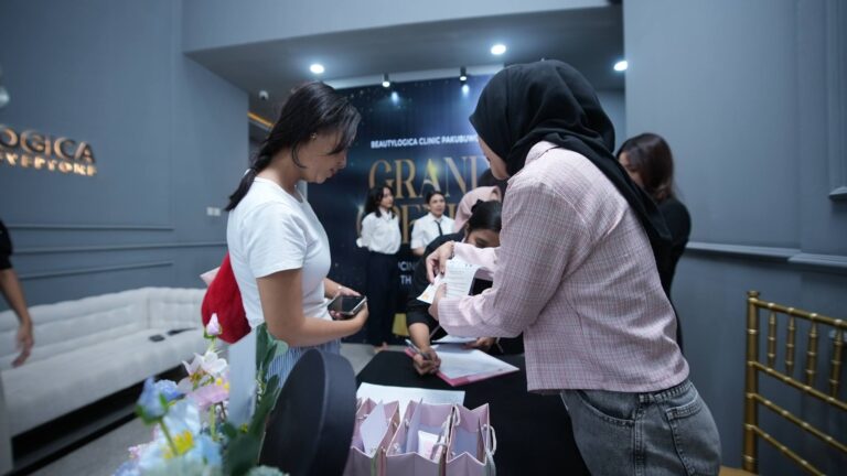 Teks Foto: Grand Opening Beautylogica Clinic Cabang Pakubuwono. (ist)