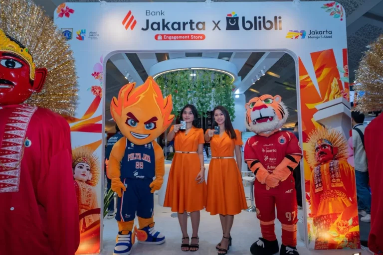 Teks Foto: Bank Jakarta bersama platform e-commerce BliBli. (ist)