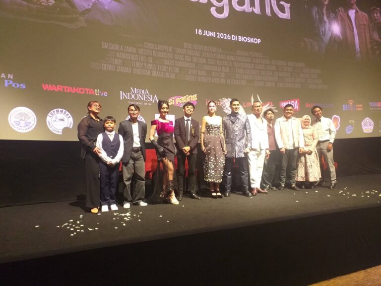 Teks Foto: Para Pemain Film 'Dukun Magang'. (mia)