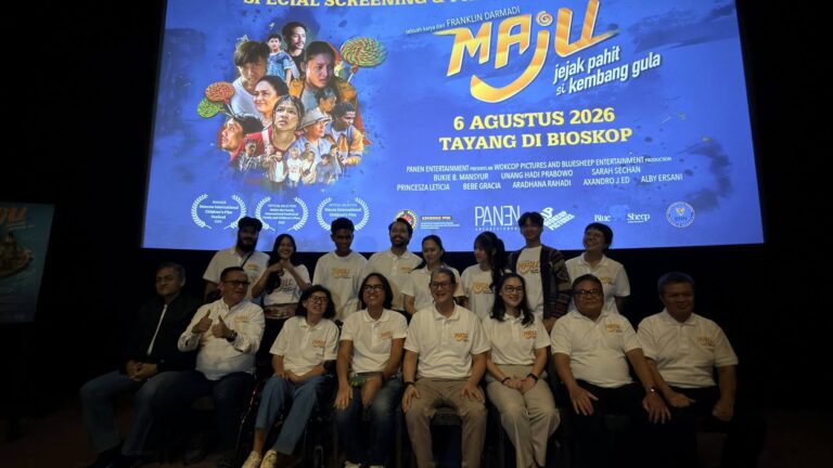 Teks Foto: Para Pemain Film 'Maju: Jejak Pahit si Kembang Gula'. (ist)