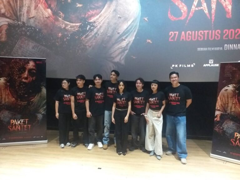 Teks Foto: Para Pemain Film 'Paket Santet'. (mia)