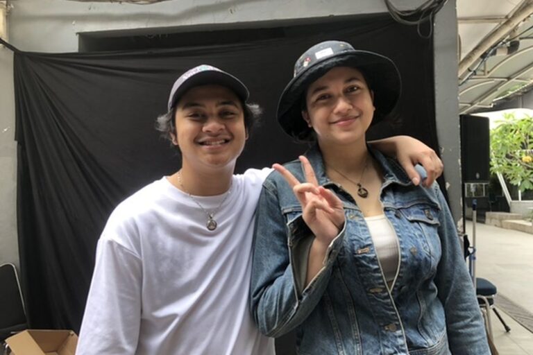 Teks Foto: Bastian Steel dan Sitha Marino. (ist)